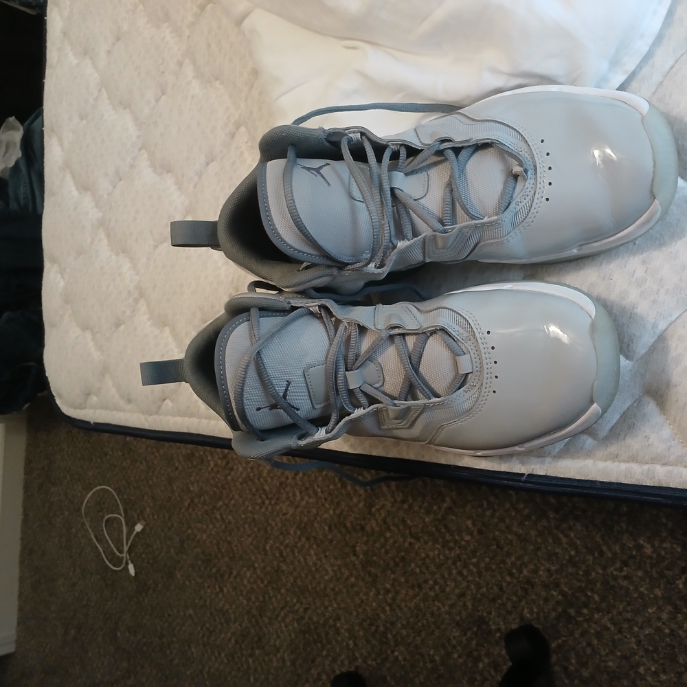 NIKE Jordan Flights Grey